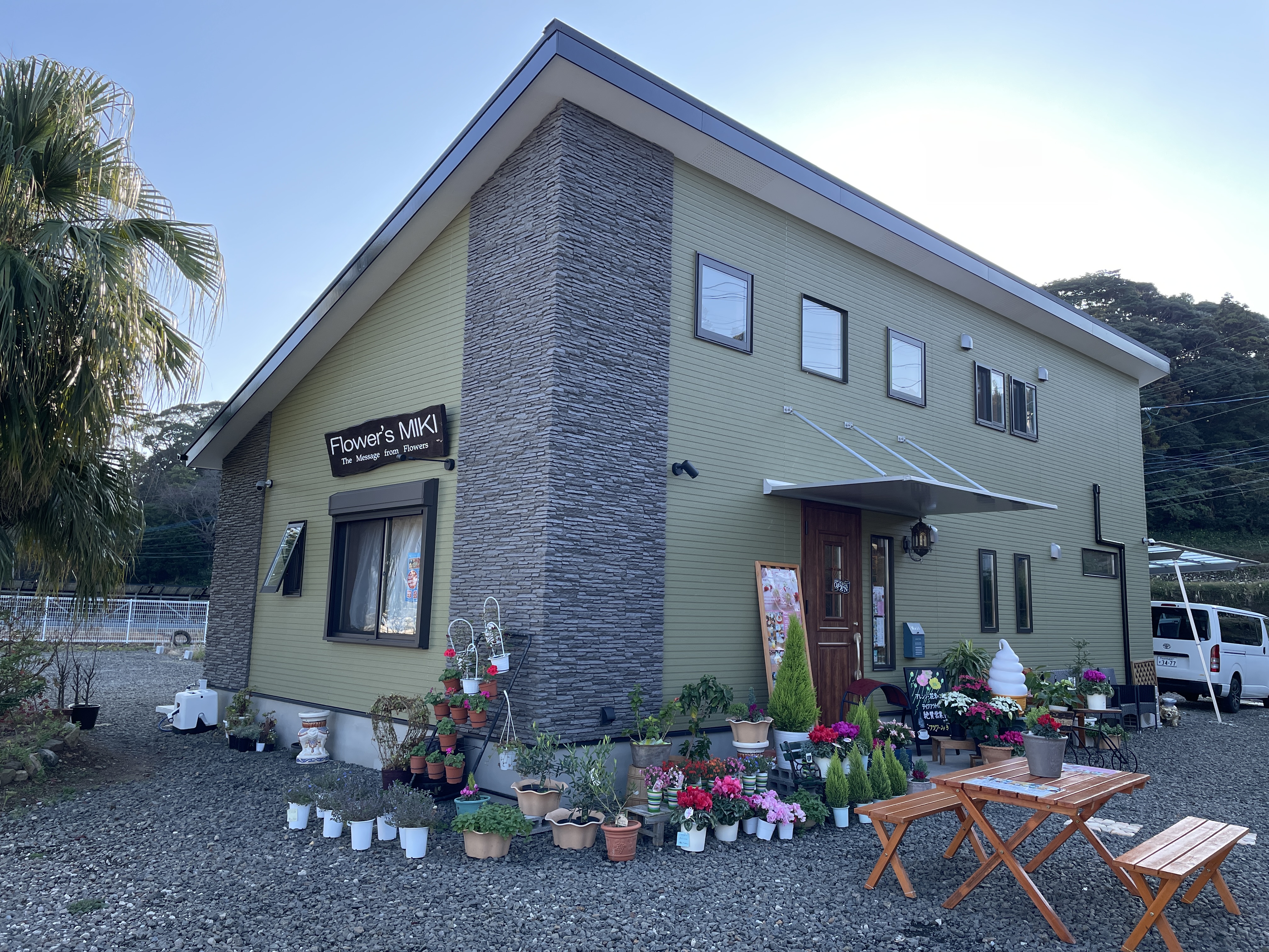 flower miki 店舗外観